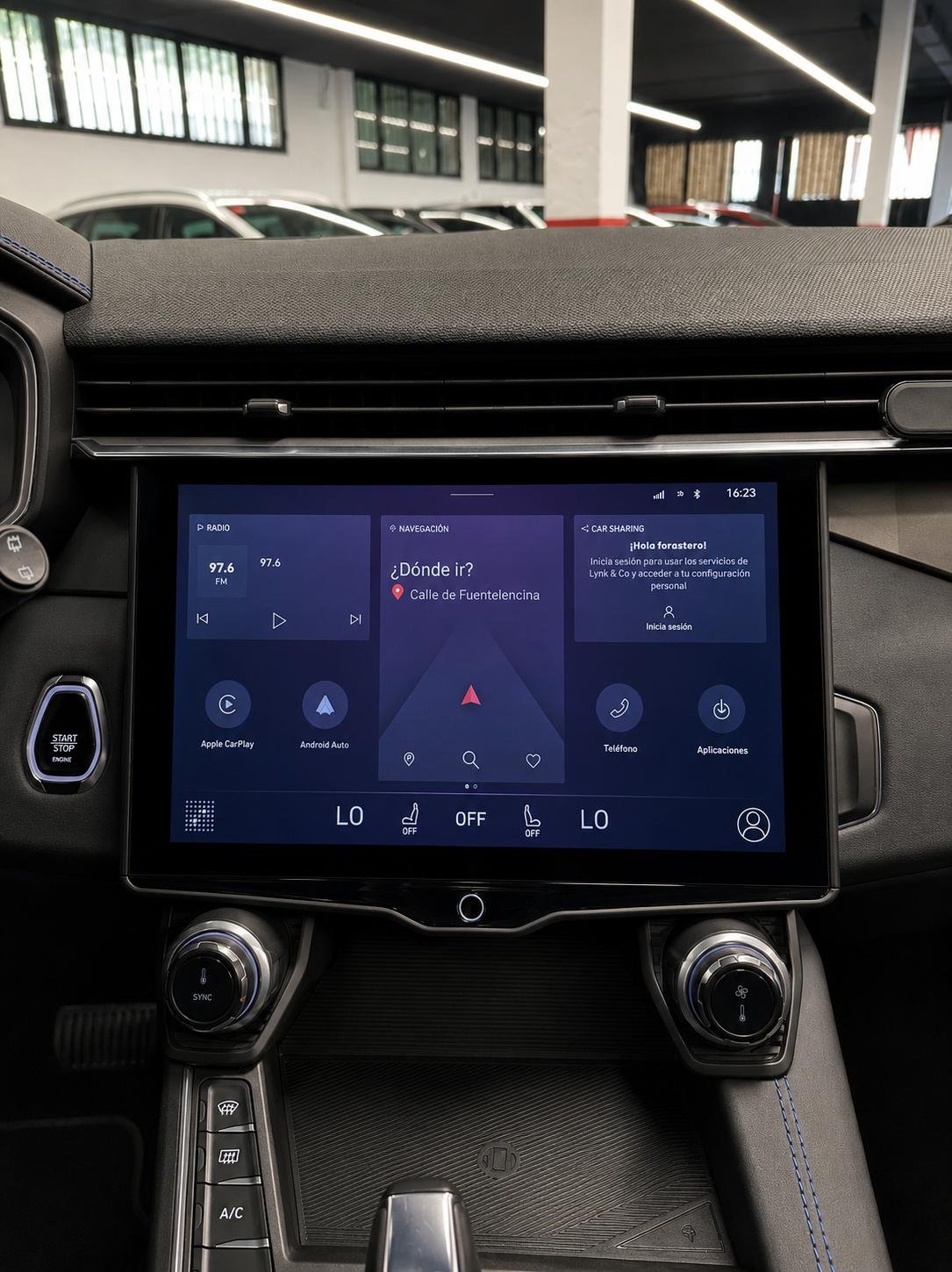 LYNK & CO 01 foto 11