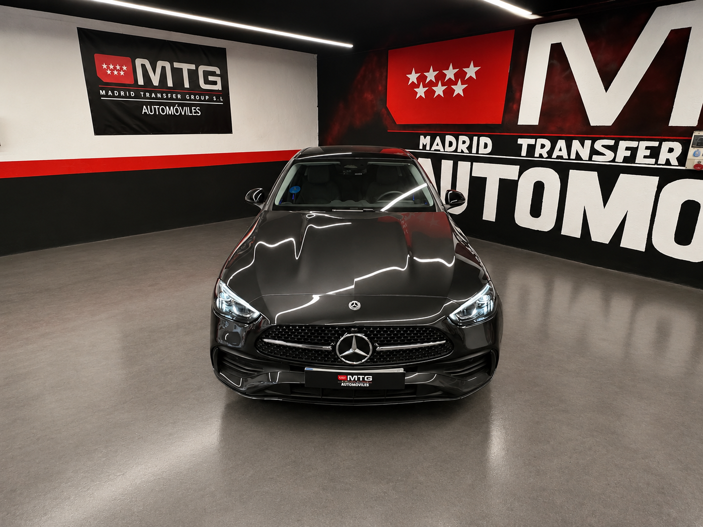 MERCEDES-BENZ CLASE C C 300 E foto 4