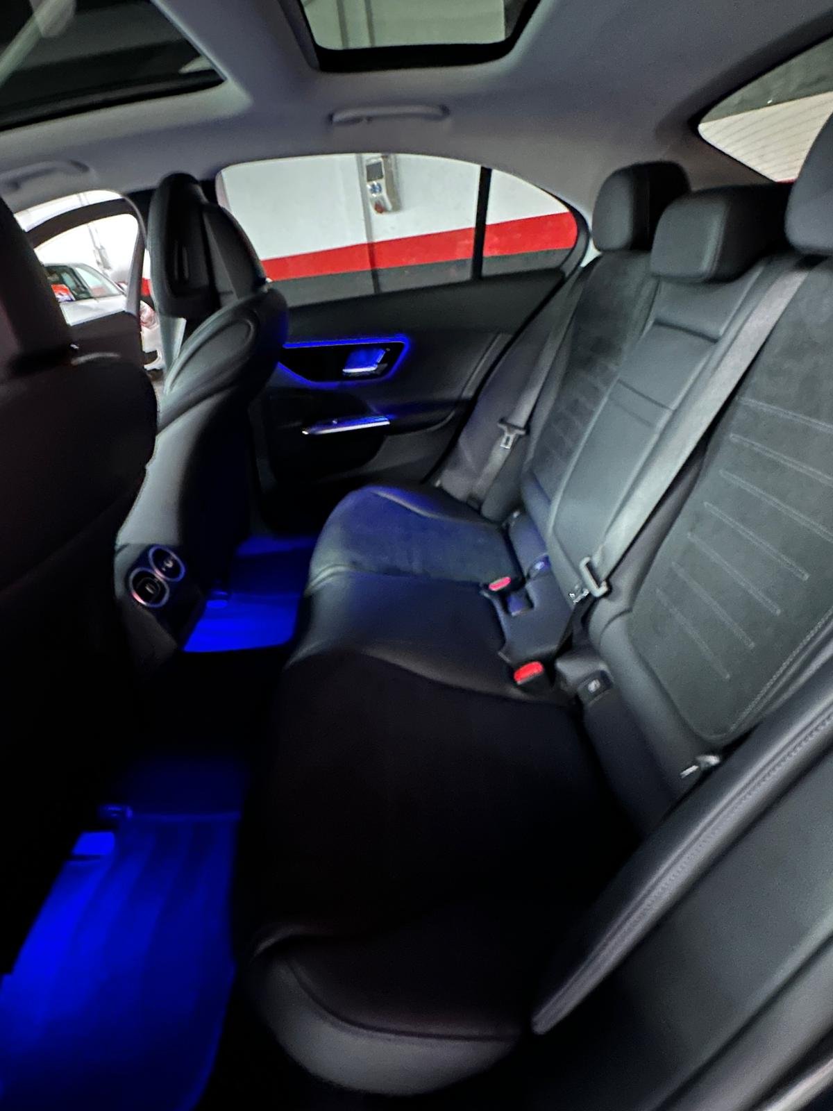 MERCEDES-BENZ CLASE C C 300 E foto 11