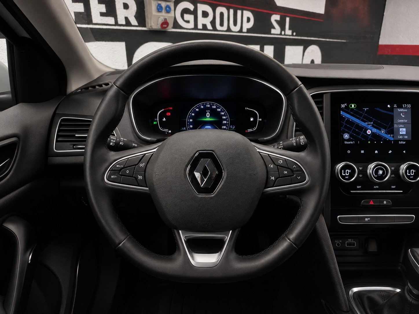 RENAULT MEGANE foto 9