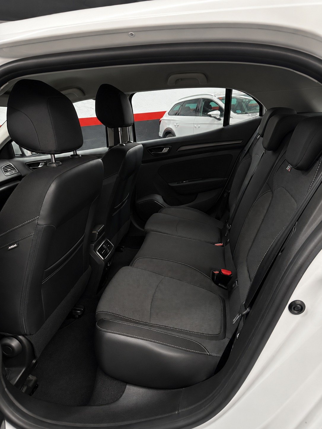 RENAULT MEGANE foto 14