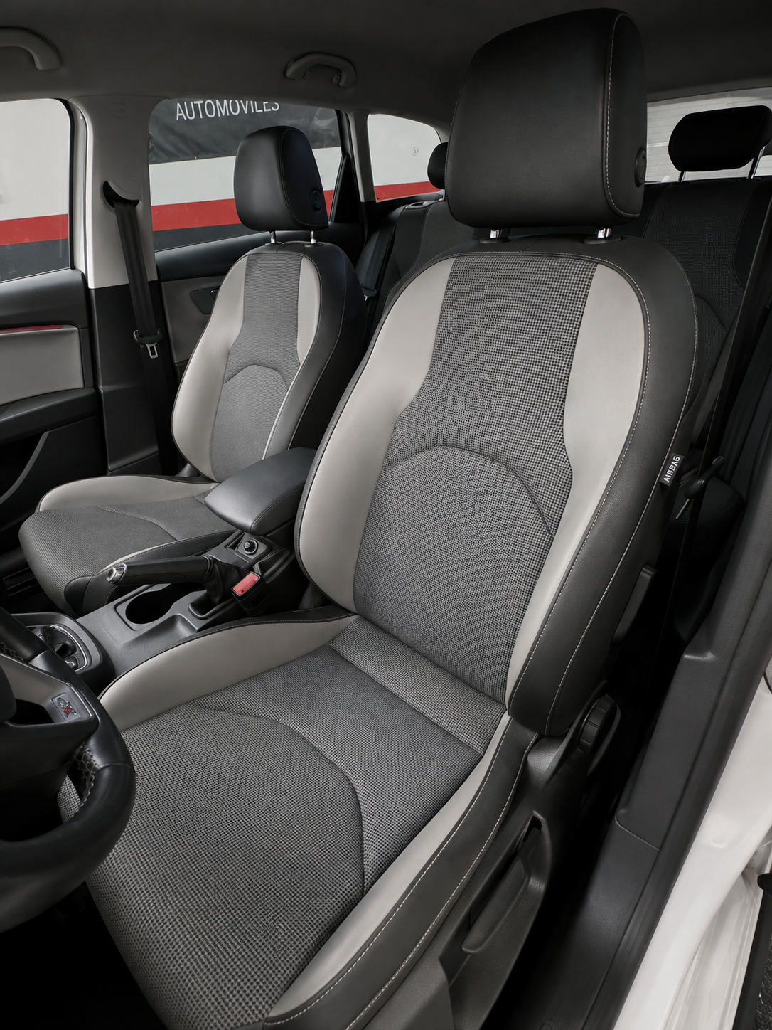 SEAT LEÓN ST 2.0 TDI 4Drive DSG6 foto 9